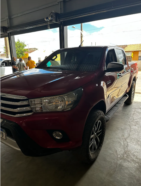 Toyota Hilux CD SRV 4X4 2.8 TDI Diesel Aut. 2016
